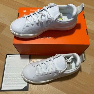 Nike Course Classic shoes size 9